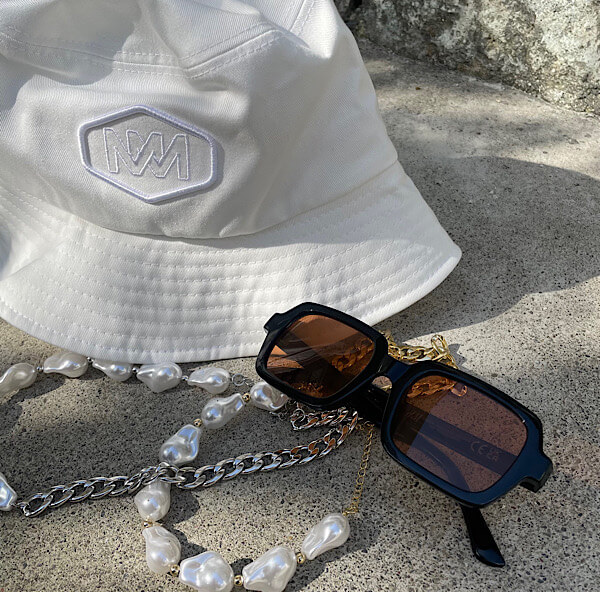 GOODS