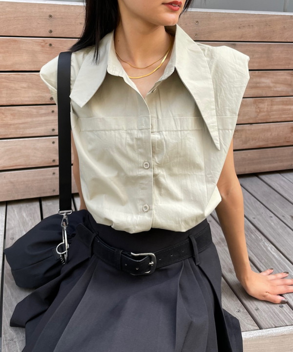 Asyme collar cropperd shirt