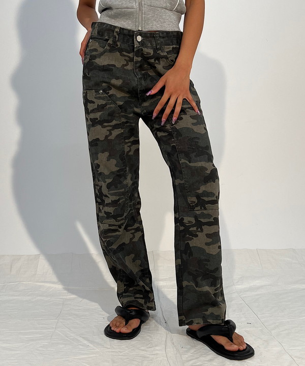 Camo straight work pants｜【公式】ROGER AND RAW通販サイト