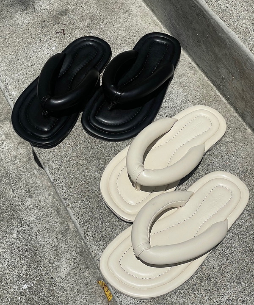 Comfort tong sandals