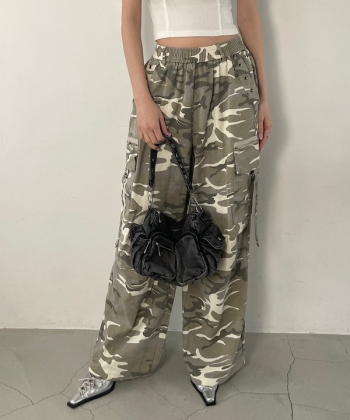 Camouflage loose pants