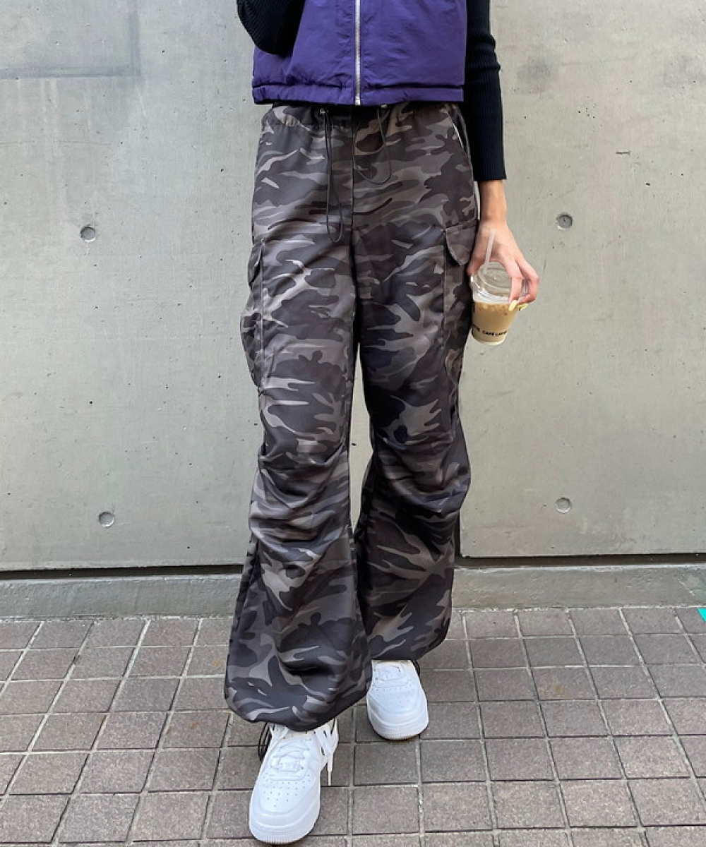 Camo cargo pants