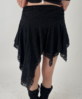 Lace asymmetry miniskirt