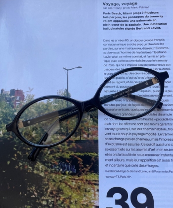 Oval glasses