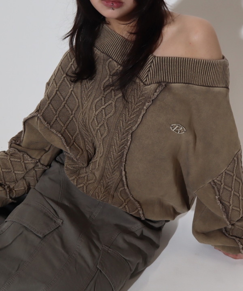 Short cableknit docking tops