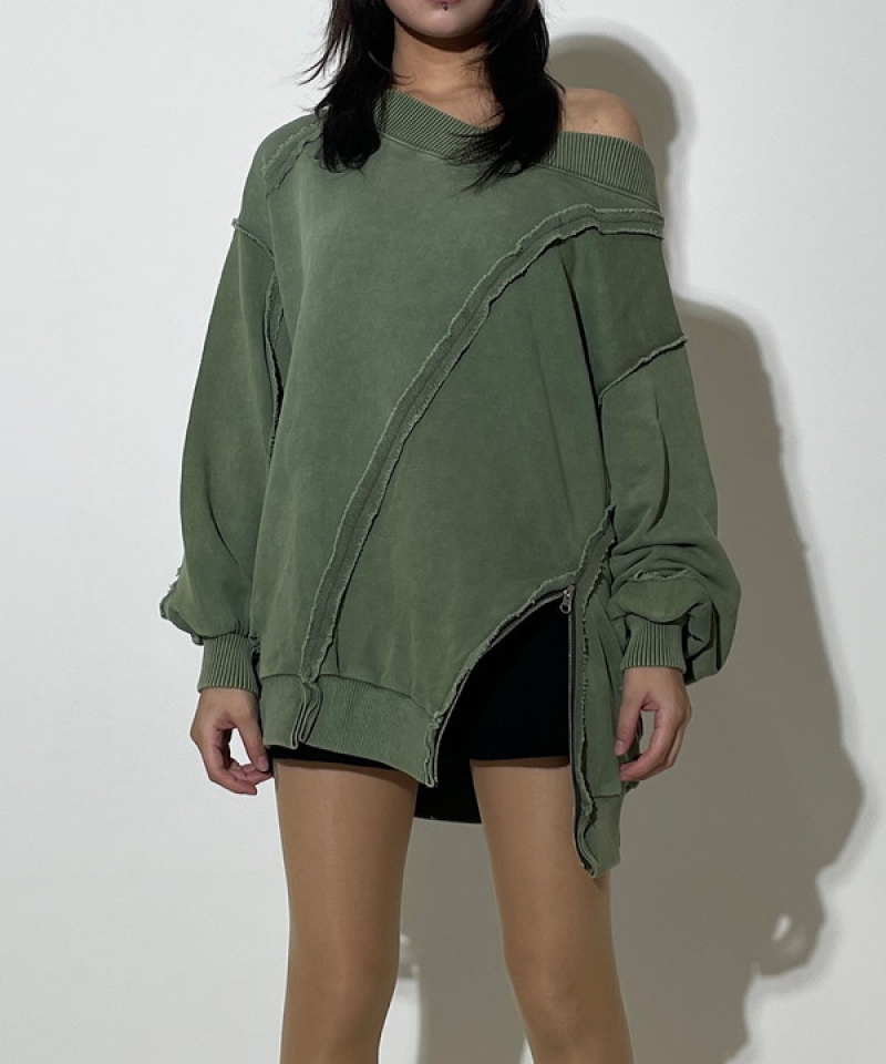 Damage offshoulder design　pullover