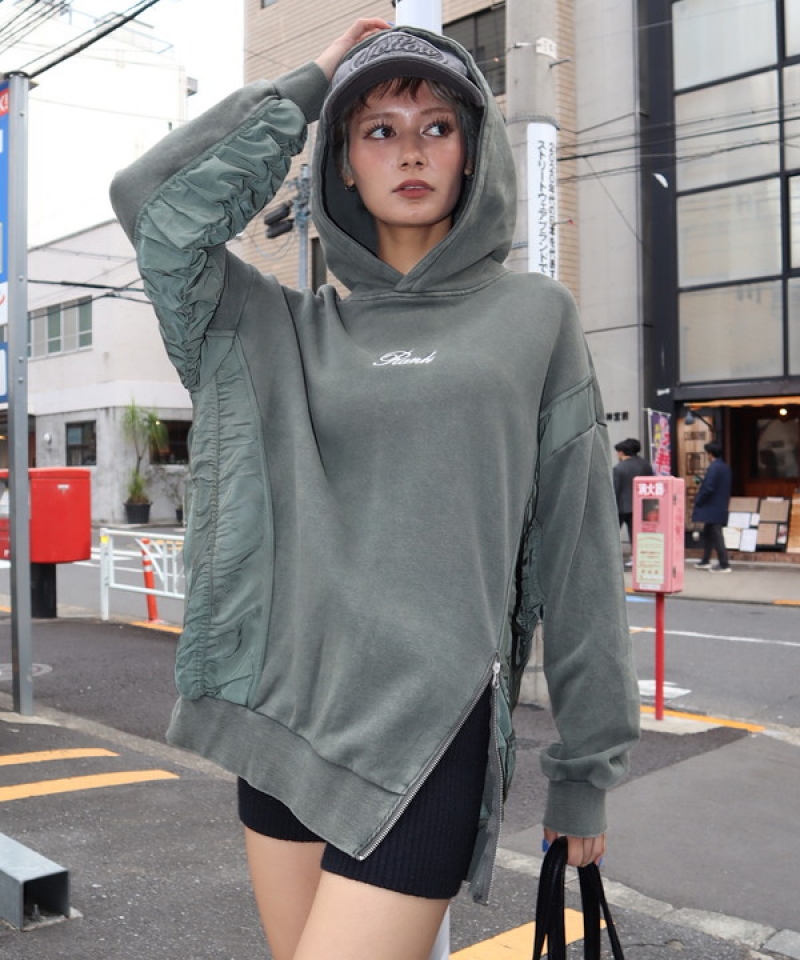 Nylon docking design pullover